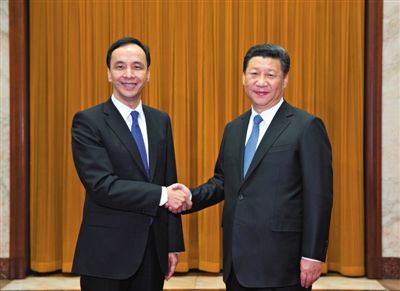 昨日,中共中央总书记习近平在北京人民大会堂会见中国国民党主席朱立伦。新华社记者 兰红光 摄 昨日,中共中央总书记习近平在北京人民大会堂会见中国国民党主席朱立伦。新华社记者 兰红光 摄